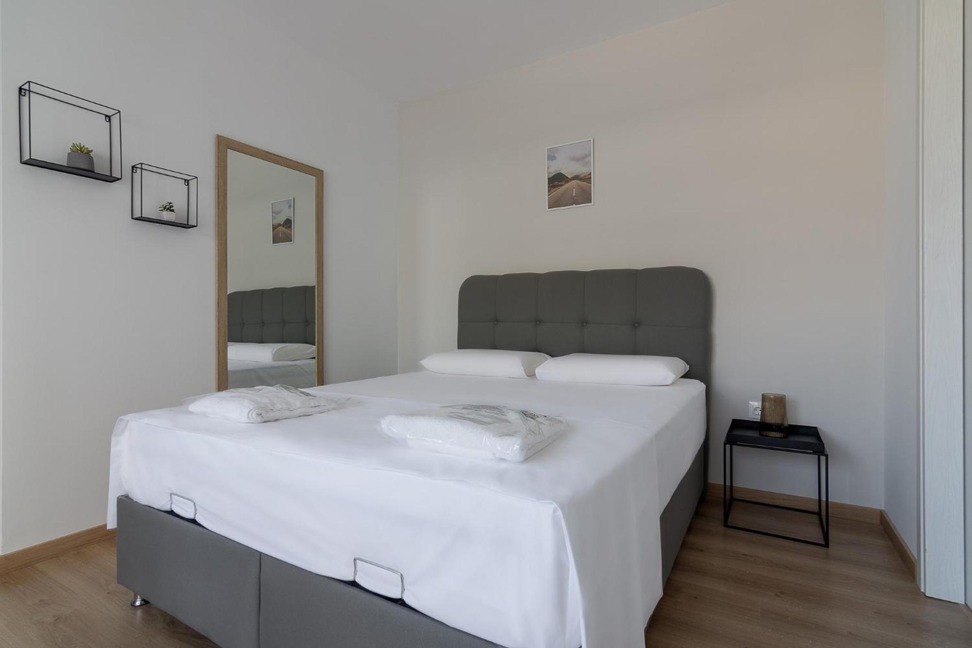 Leochares Lifestyle - Self Check-in Apartment *